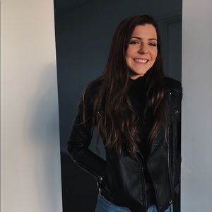 Meet your Posher, Grace